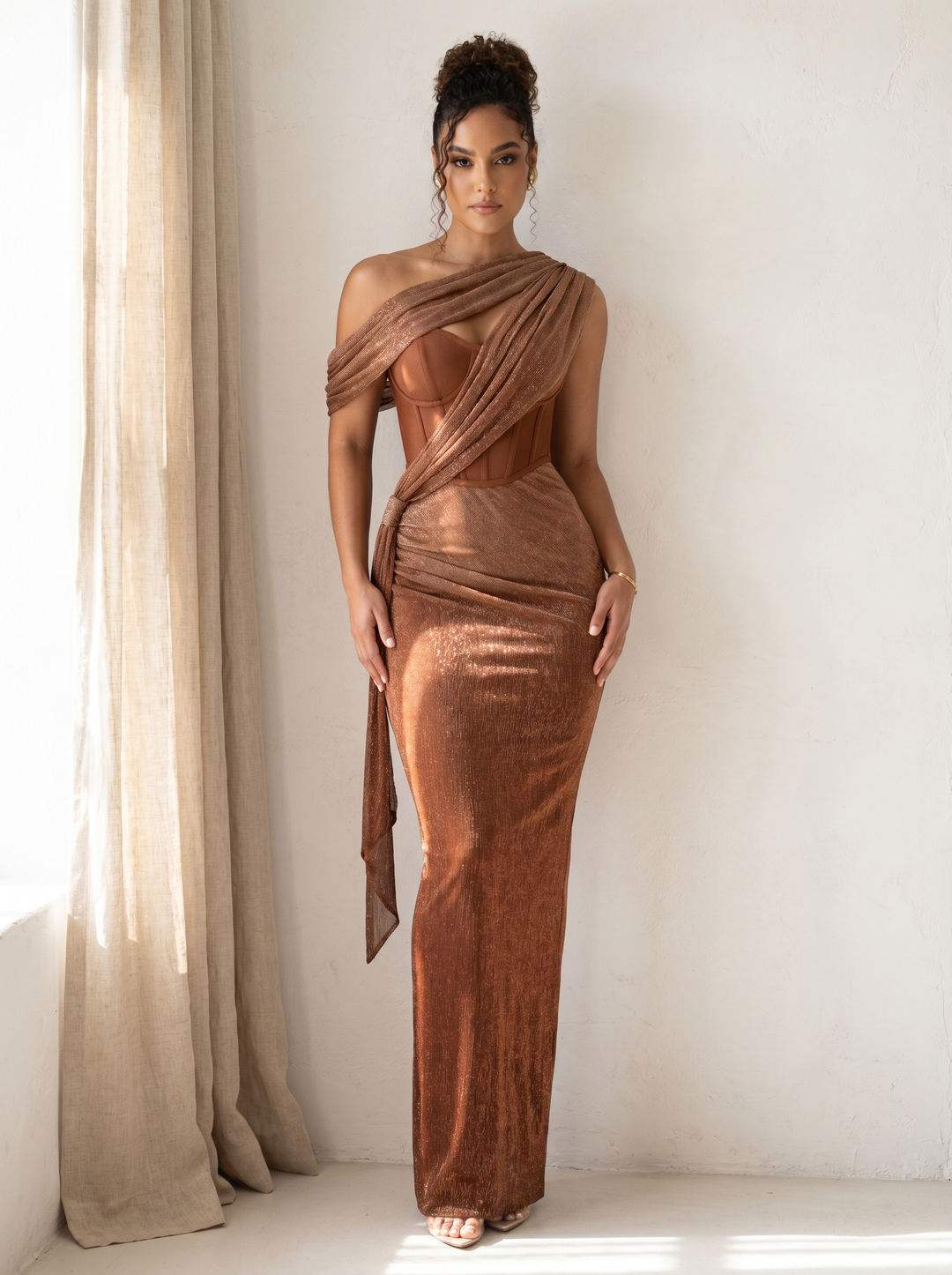 Clemence Luxe Statement-jurk - sfeer 1
